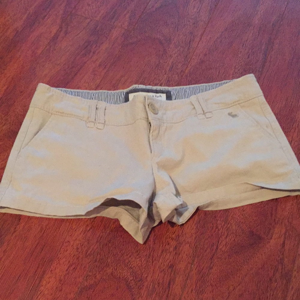 Khaki shorts